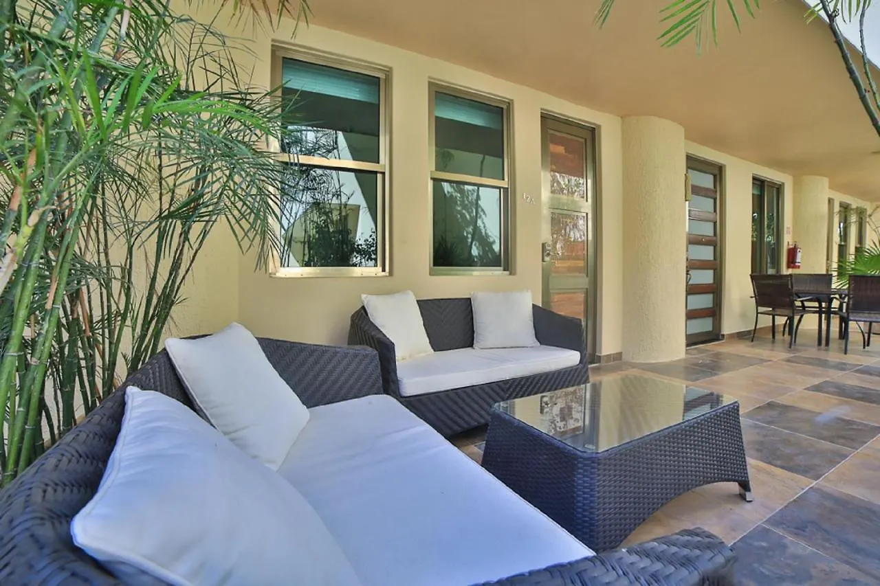 פלאייה דל כרמן Mimosa Luxury Condos 0*, פלאייה דל כרמן