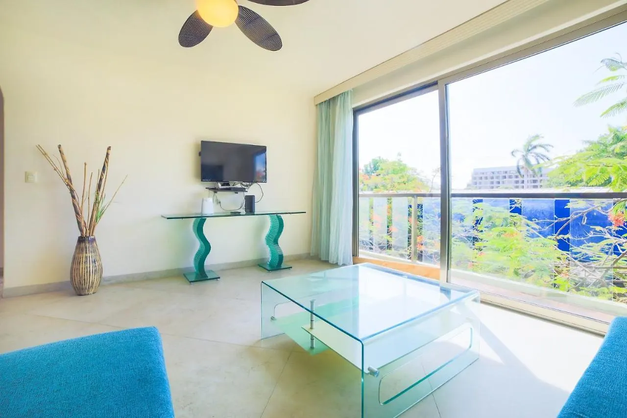 פלאייה דל כרמן Mimosa Luxury Condos מקסיקו